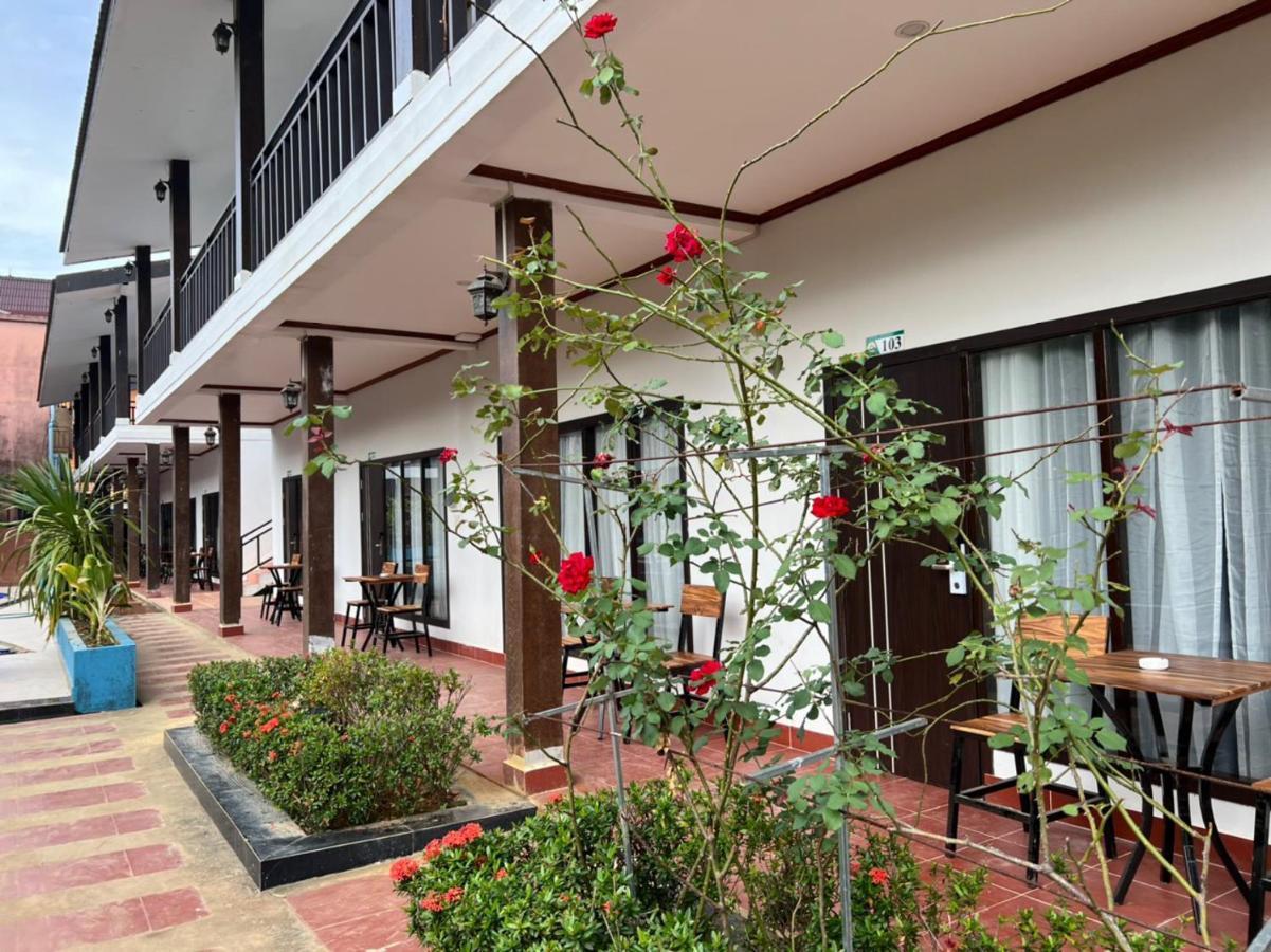 Jasmine Garden Resort Vang Vieng Exterior photo